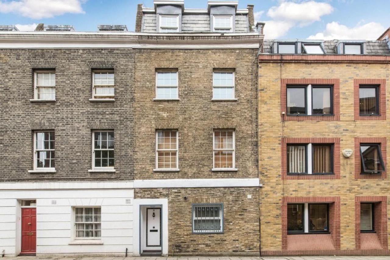 Beautiful Spacious 1BD Flat in Victoria Londres Exterior foto